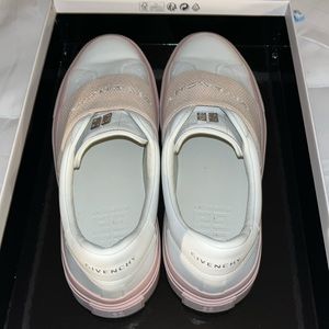 🔥Givenchy Sneakers🔥